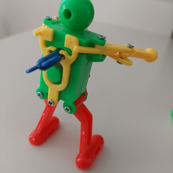 3.5" Fun Wind-up Dancing Walking Robot Toy Red Green and Yellow. Makes a great - Picture 9 of 11